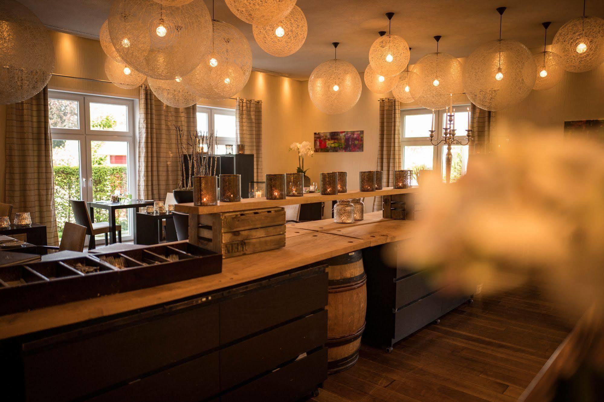 Hotel Sonne 레다비덴브루크 외부 사진